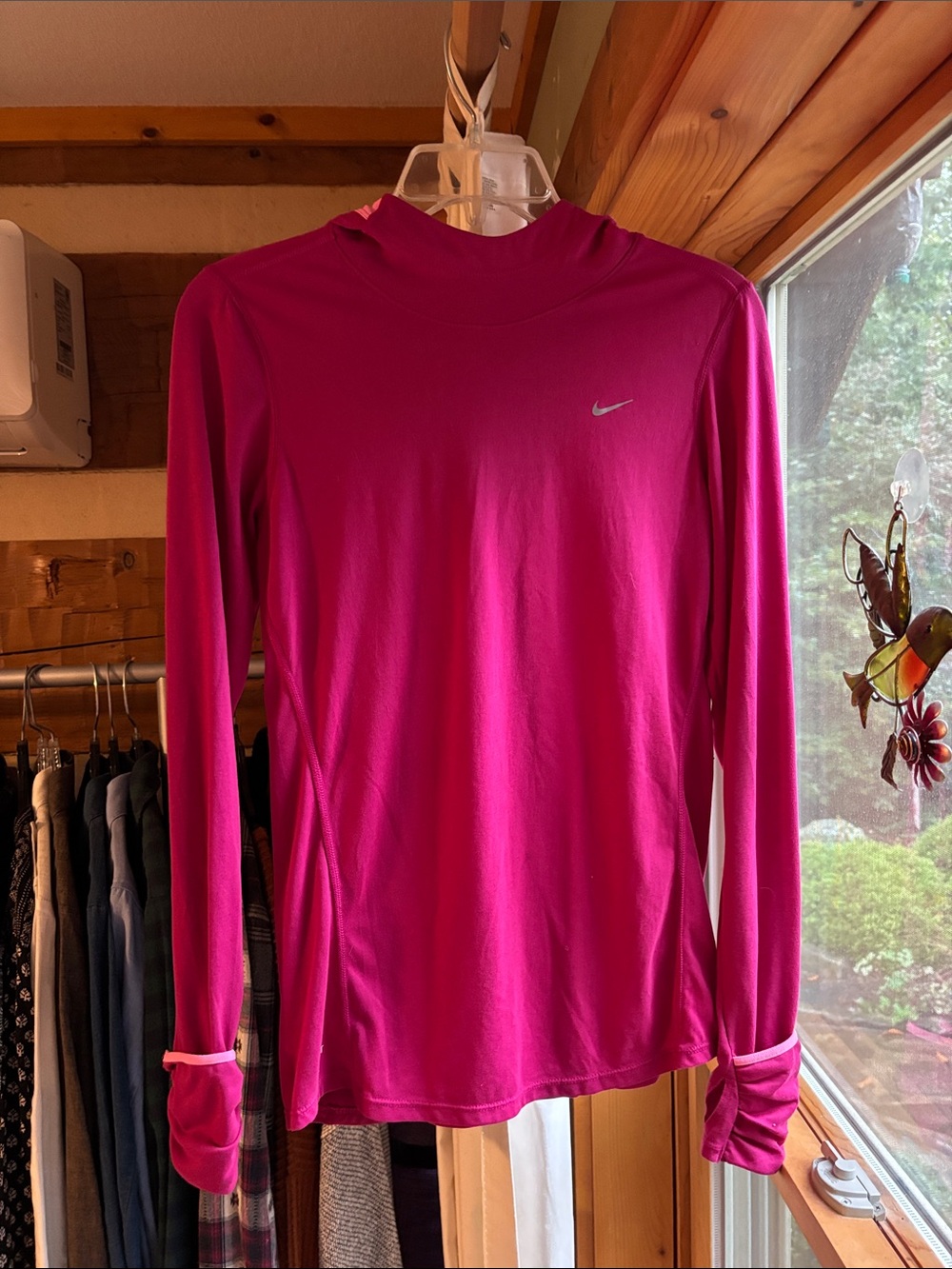 Nike Women's Long-Sleeve Hooded Performance Top - Hot Pink